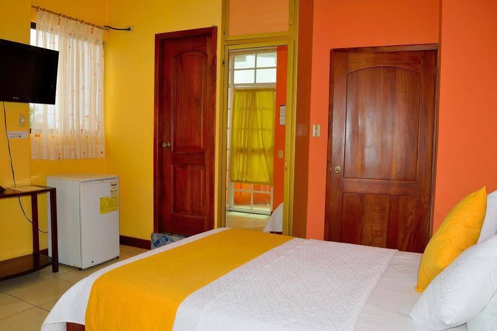 Hotel Carliza 2*